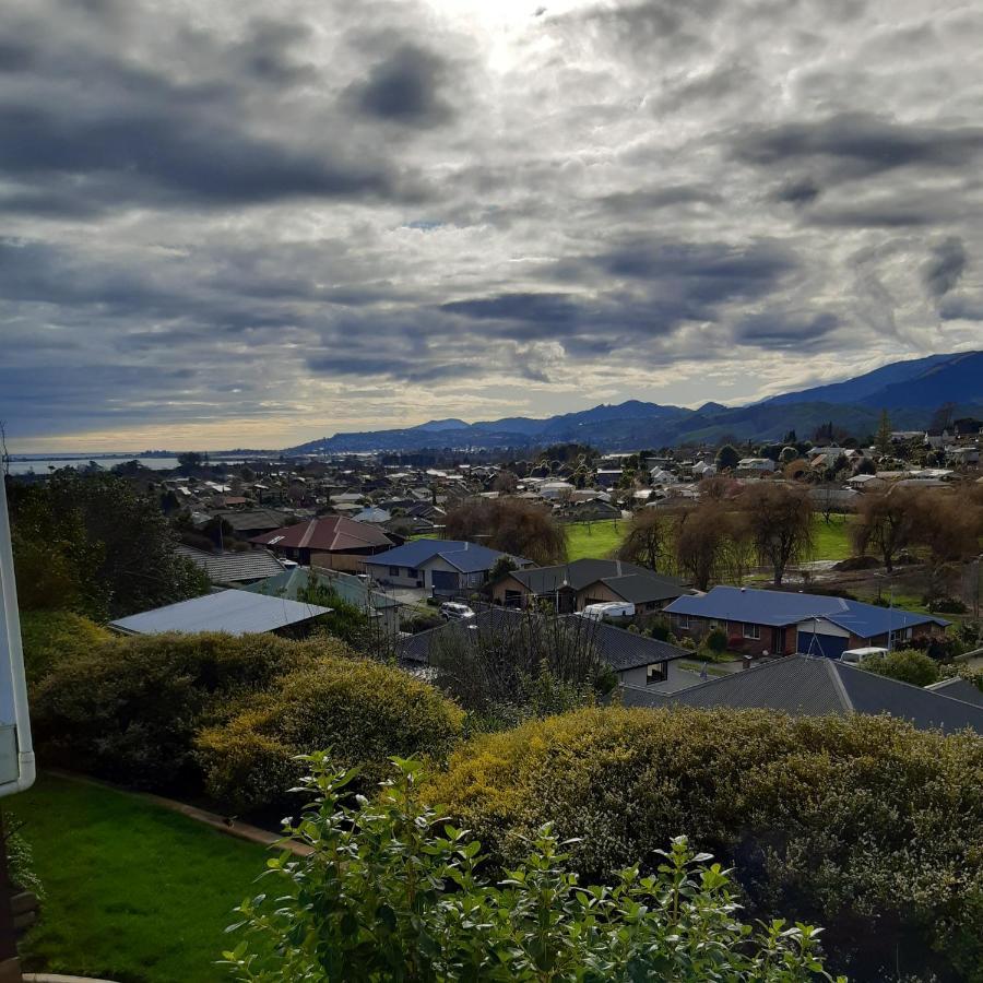 Hillview Homestay Richmond Dış mekan fotoğraf